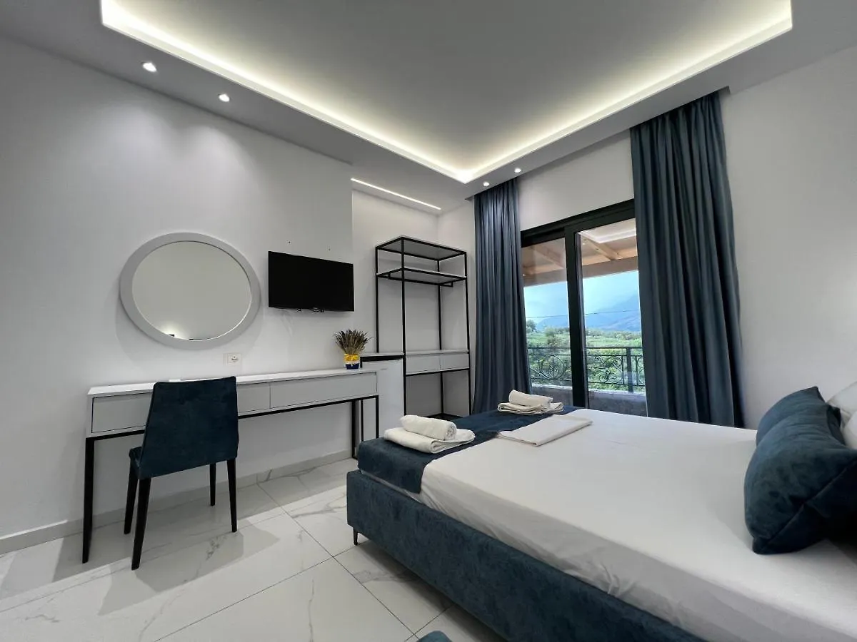 Stonevilla Buta Himare Hotel