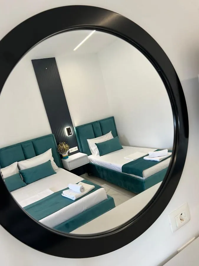 Hotel Stonevilla Buta Himarë