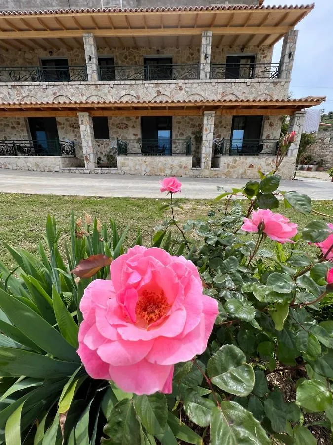 Hotel Stonevilla Buta Himarë
