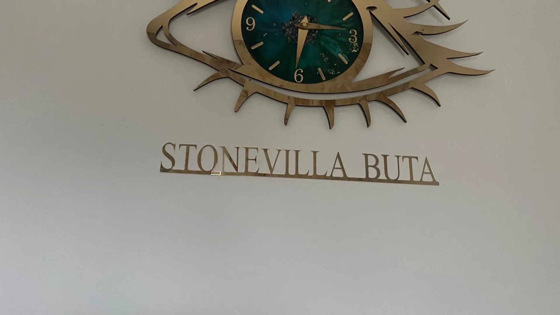 Stonevilla Buta Himarë 3*,  Albanie