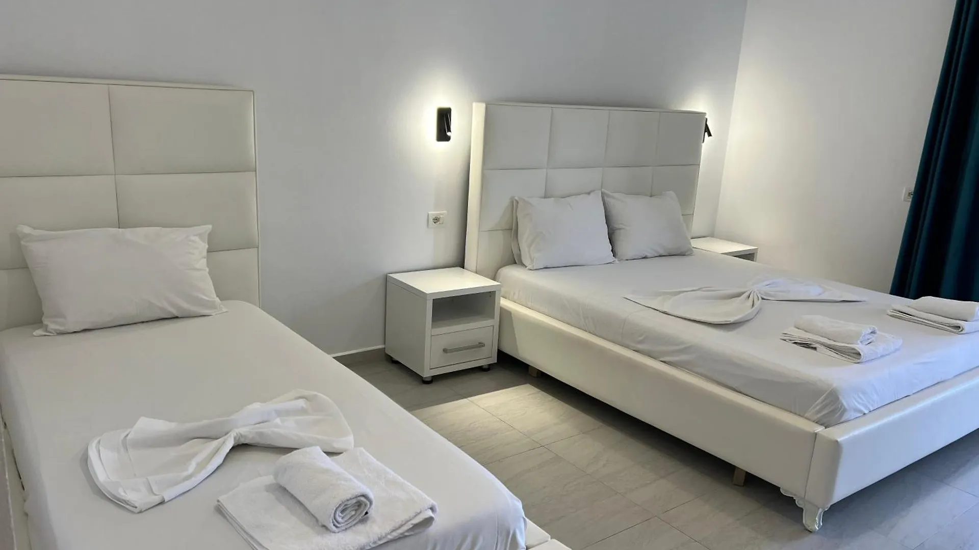 *** Hotel Stonevilla Buta Himare Albânia