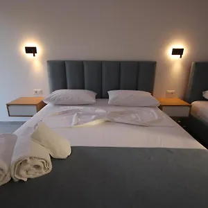 Bujtina Eleni Hotel